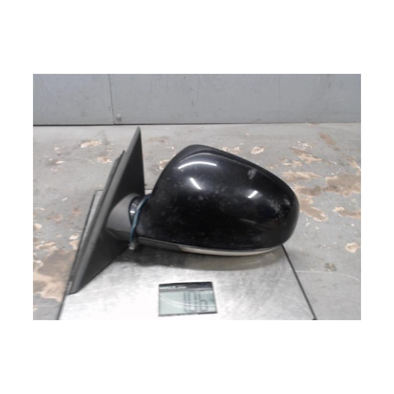 Retroviseur gauche VOLKSWAGEN PASSAT 4