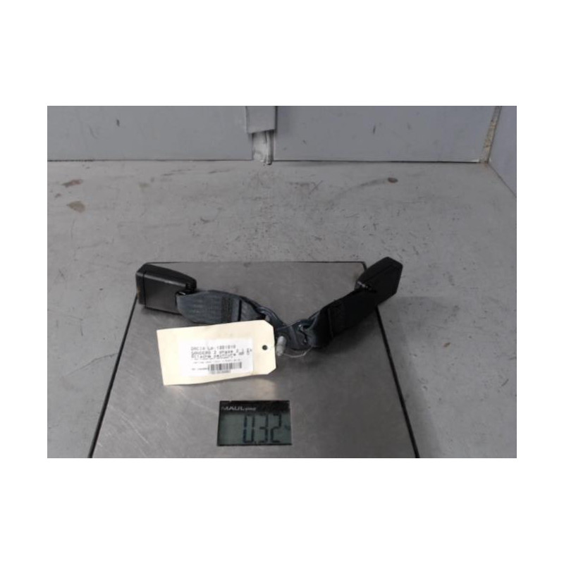 Attache ceinture arriere droit DACIA SANDERO 2