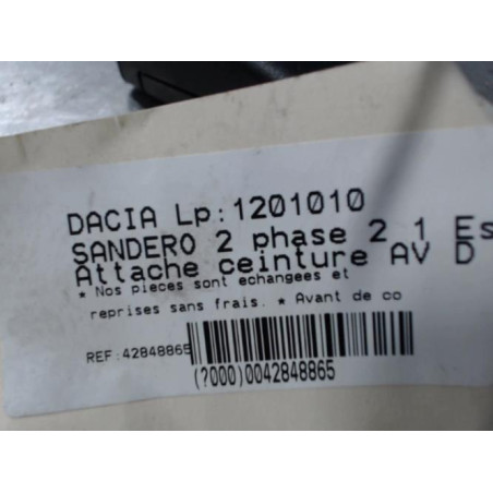 Attache ceinture avant droit DACIA SANDERO 2