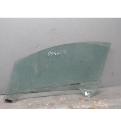 Vitre avant droit PEUGEOT 307