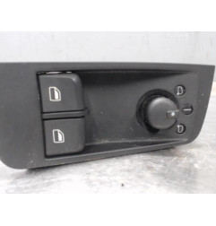 Interrupteur de leve vitre avant gauche AUDI A1 1 Photo n°3