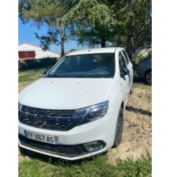 Attache ceinture avant droit DACIA SANDERO 2