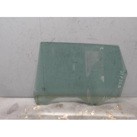 Vitre arriere droit VOLVO V 50