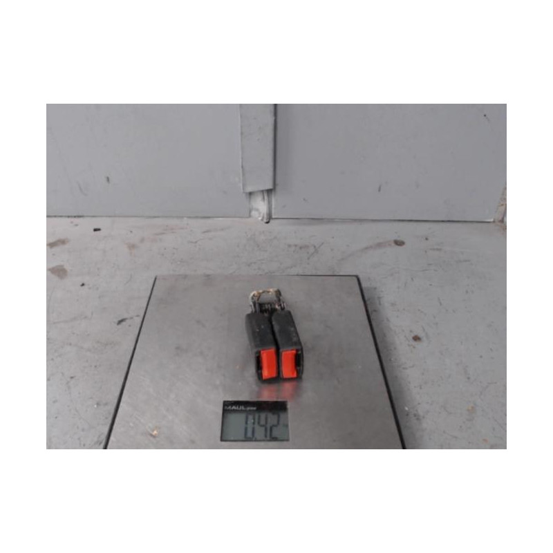 Attache ceinture arriere centrale OPEL INSIGNIA 1