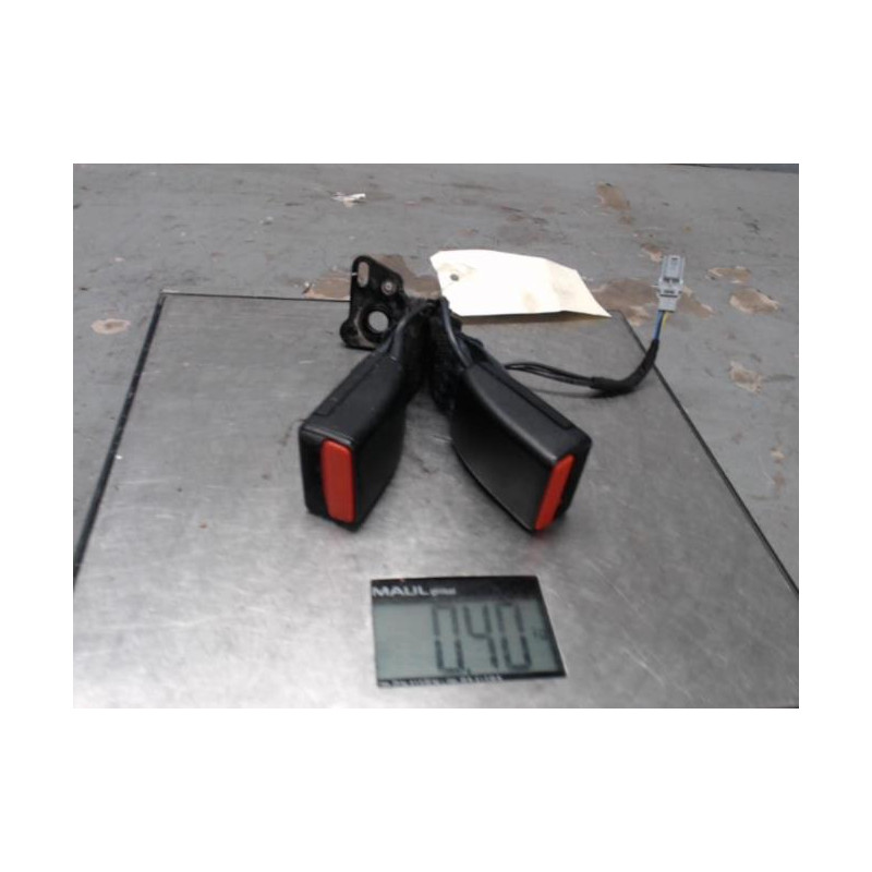 Attache ceinture arriere droit RENAULT ZOE 1