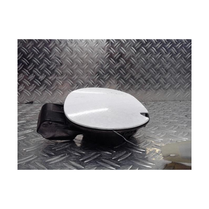 Trappe d'essence PEUGEOT 208 1