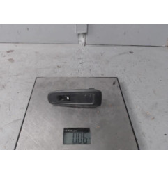 Interrupteur de leve vitre arriere droit PEUGEOT 308 2