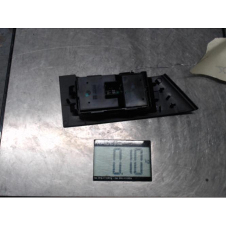 Interrupteur de leve vitre avant gauche OPEL ASTRA J