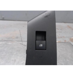 Interrupteur de leve vitre avant droit OPEL ASTRA J