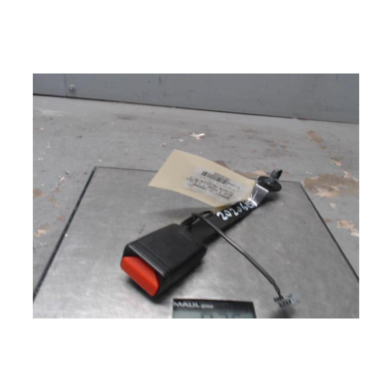 Attache ceinture avant droit RENAULT CLIO 4