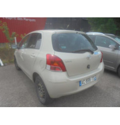 Traverse superieure TOYOTA YARIS 2 Photo n°3