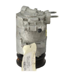 Compresseur clim FORD FIESTA 6 Photo n°4