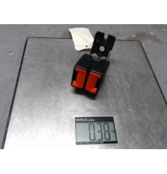 Attache ceinture arriere droit FORD FIESTA 6 Photo n°1