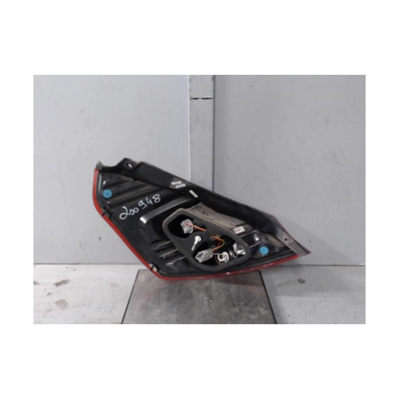 Feu arriere principal droit (feux) FORD FIESTA 6