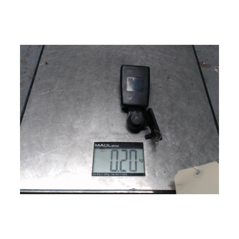 Attache ceinture arriere droit OPEL ASTRA J