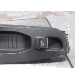 Interrupteur de leve vitre avant droit FORD FIESTA 6