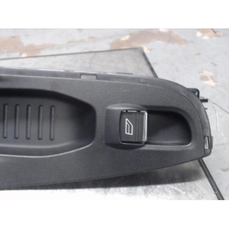 Interrupteur de leve vitre avant droit FORD FIESTA 6