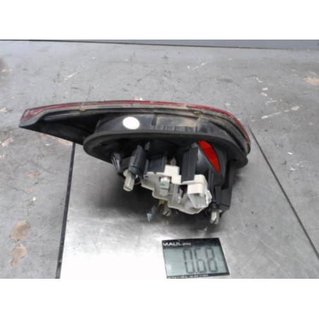 Feu arriere secondaire droit (feux) VOLKSWAGEN PASSAT 5
