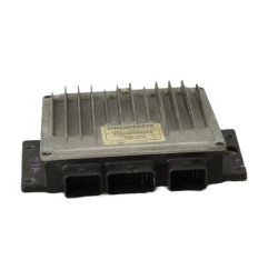 Calculateur moteur RENAULT MEGANE 2