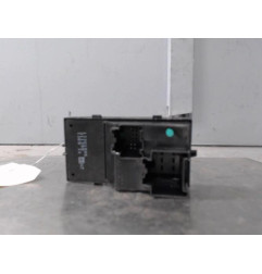 Interrupteur de leve vitre avant droit OPEL MERIVA B