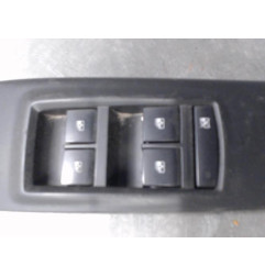 Interrupteur de leve vitre avant gauche OPEL MERIVA B Photo n°1