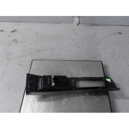 Interrupteur de leve vitre avant gauche OPEL MERIVA B