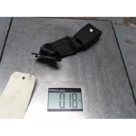 Attache ceinture arriere droit FIAT 500 2