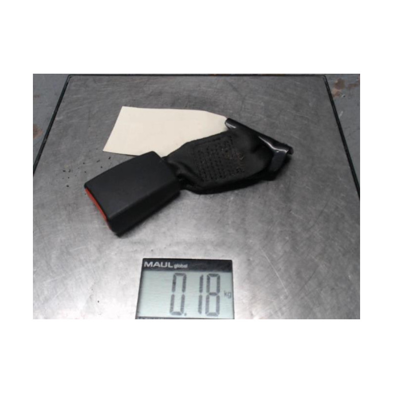 Attache ceinture arriere gauche FIAT 500 2