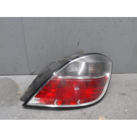 Feu arriere principal droit (feux) OPEL ASTRA H Photo n°1