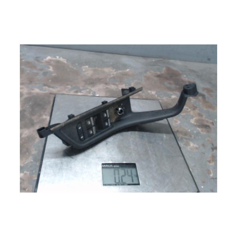 Interrupteur de leve vitre avant gauche AUDI A4 4