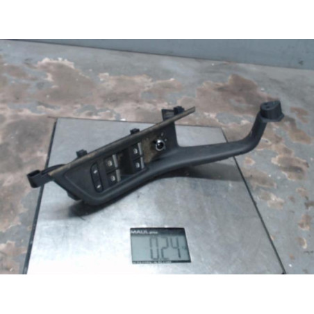 Interrupteur de leve vitre avant gauche AUDI A4 4 Photo n°1