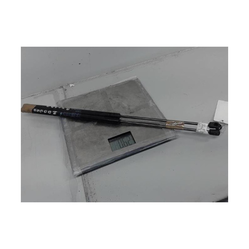 Verin de coffre LANCIA DELTA 3