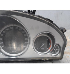 Compteur MERCEDES CLASSE E 207 Photo n°1
