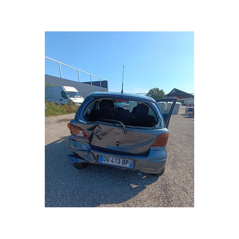 Capot TOYOTA YARIS 1