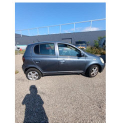 Capot TOYOTA YARIS 1 Photo n°3