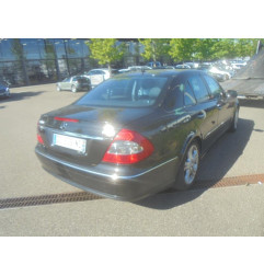 Capot MERCEDES CLASSE E 211 Photo n°12