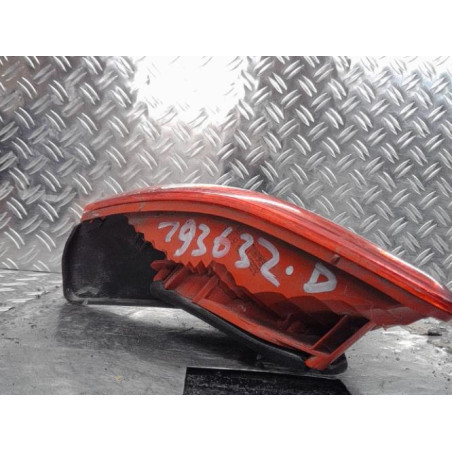 Feu arriere secondaire droit (feux) PEUGEOT 3008 1