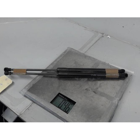 Verin de coffre PEUGEOT 208 1