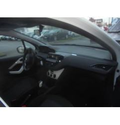 Vitre arriere droit PEUGEOT 208 1 Photo n°6