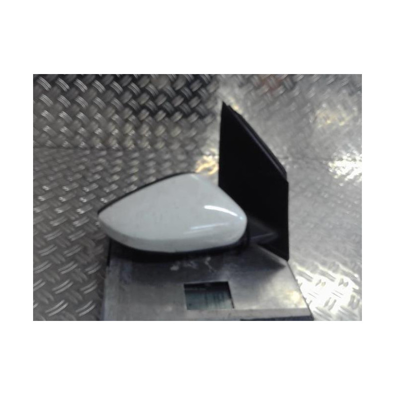 Retroviseur droit VOLKSWAGEN POLO 5