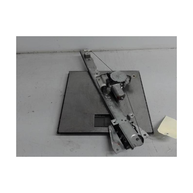 Moteur leve vitre arriere droit MITSUBISHI GRANDIS