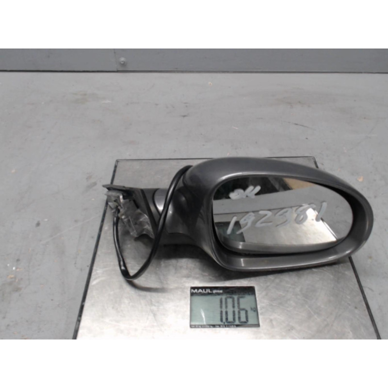 Retroviseur droit VOLKSWAGEN PASSAT 4