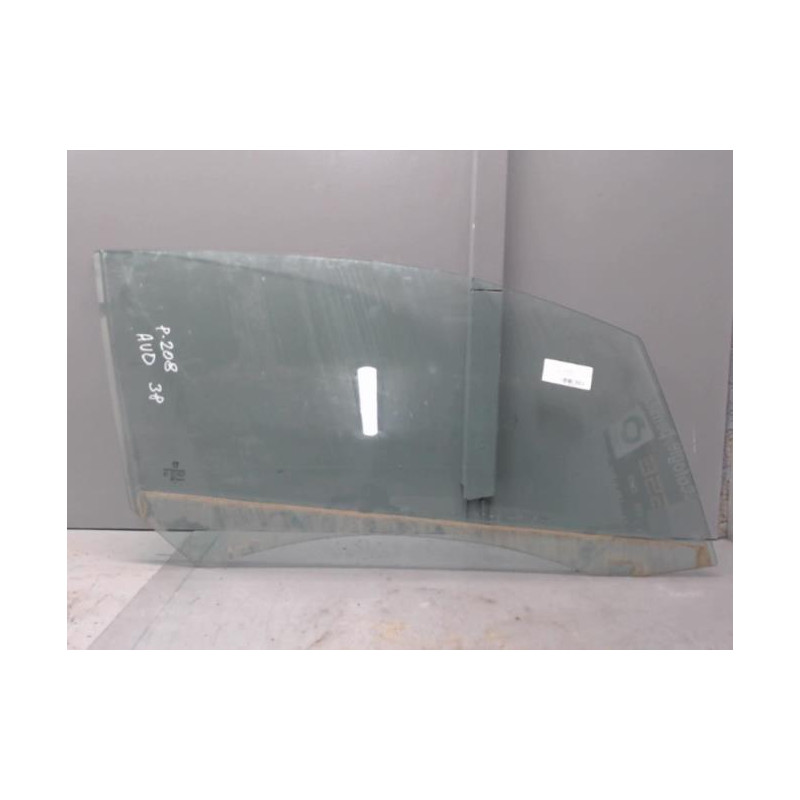 Vitre avant droit RENAULT CLIO 3