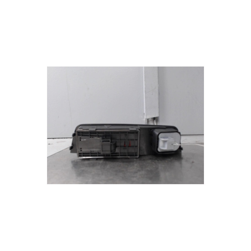 Interrupteur de leve vitre avant gauche AUDI A1 1