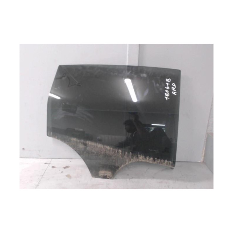 Vitre arriere droit FORD C-MAX 2