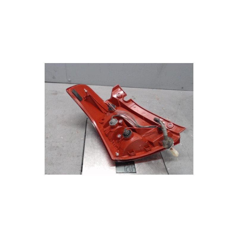 Feu arriere principal droit (feux) SUZUKI SWIFT 3
