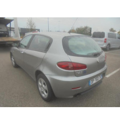 Pare choc arriere ALFA ROMEO 147 Photo n°6
