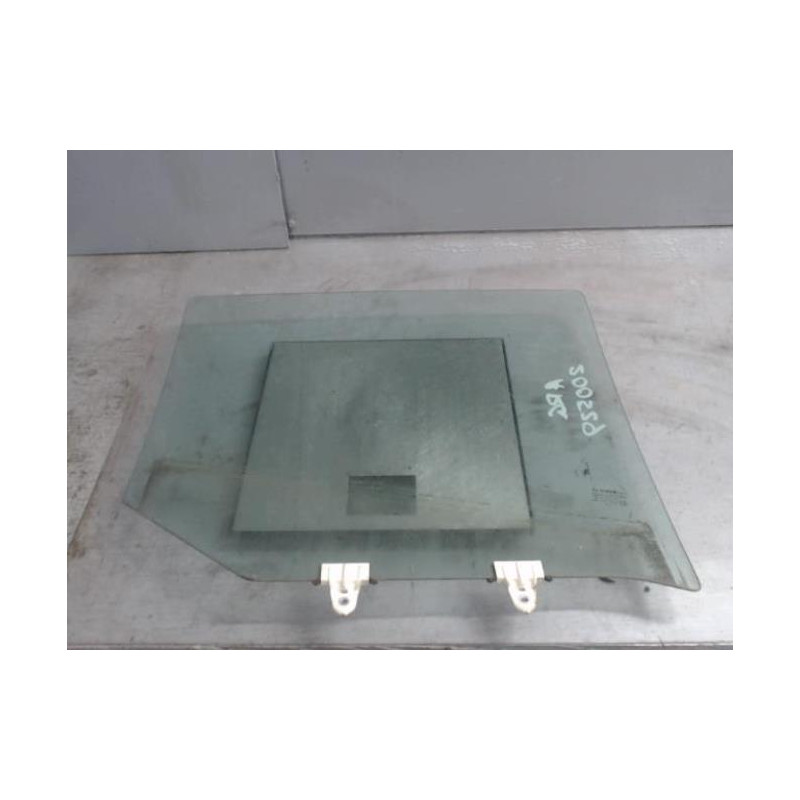 Vitre arriere gauche RENAULT MEGANE 3