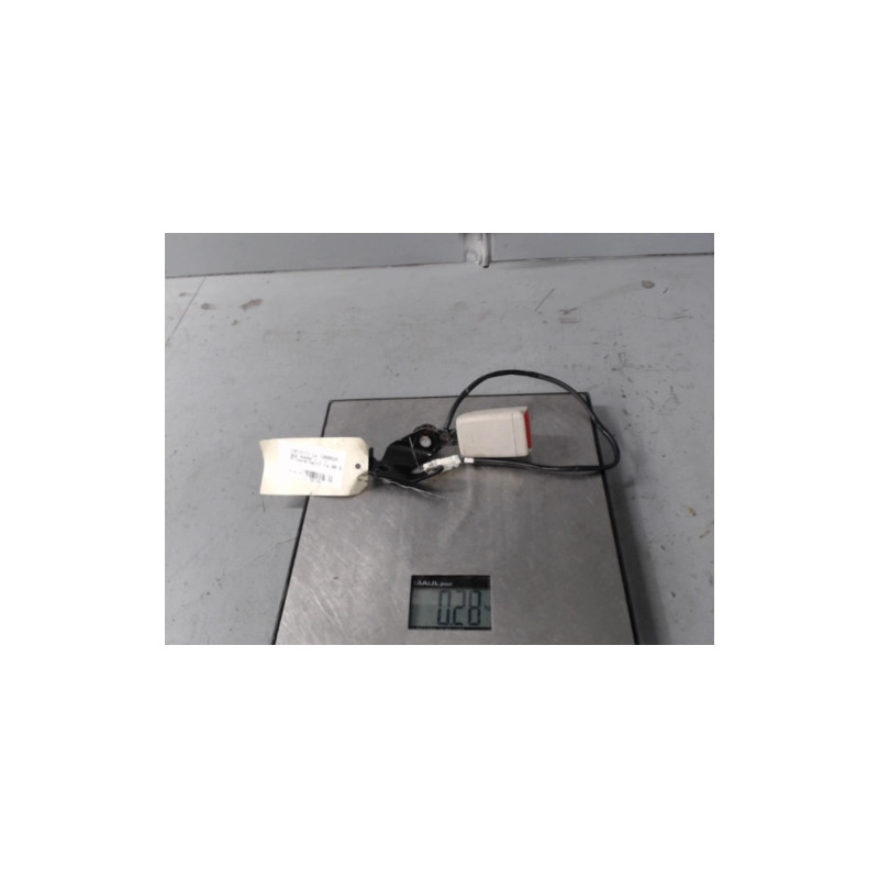 Attache ceinture arriere droit INFINITI Q50