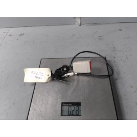 Attache ceinture arriere droit INFINITI Q50 Photo n°1